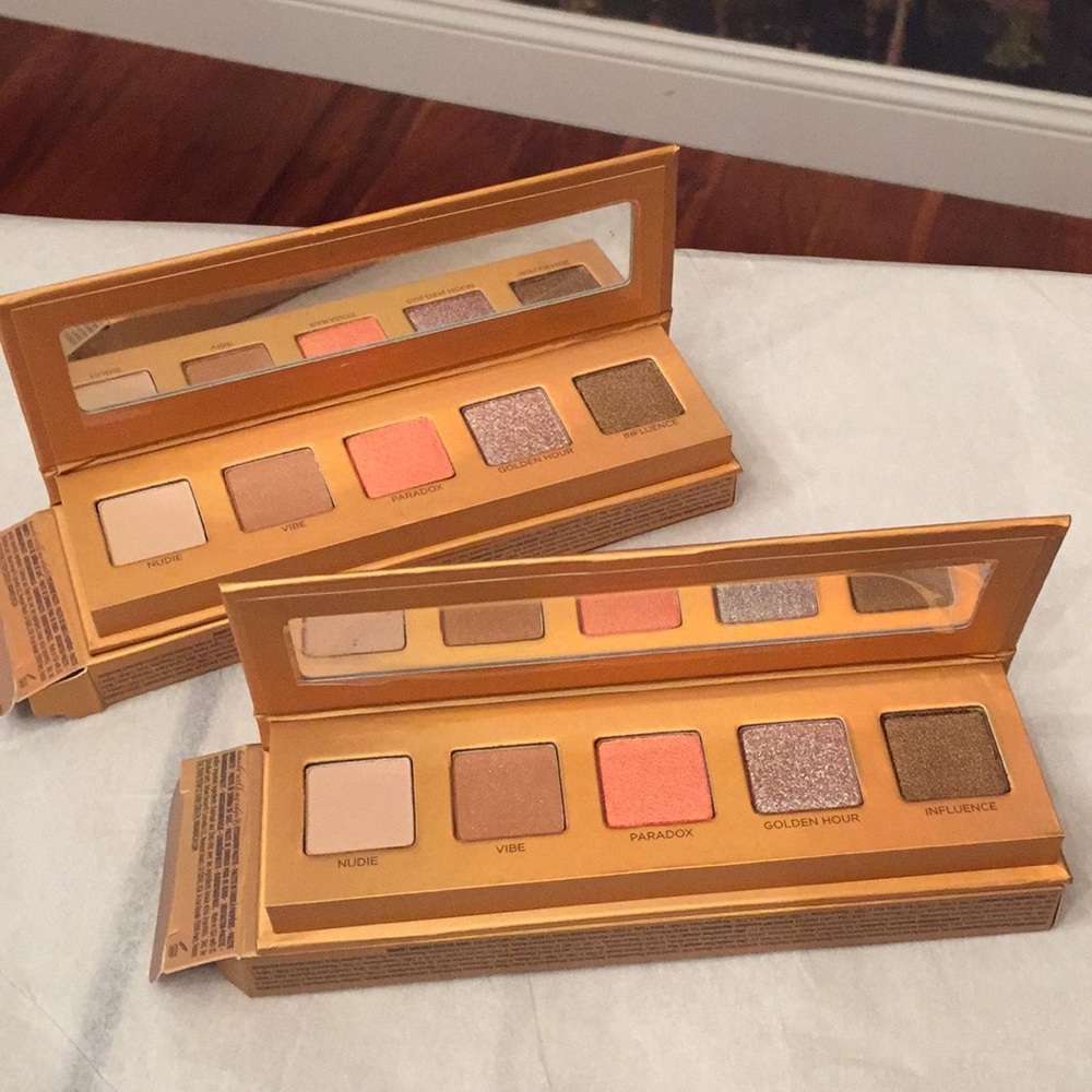 BNWT 2 Urban Decay Lightbeam Eyeshadow Palette
